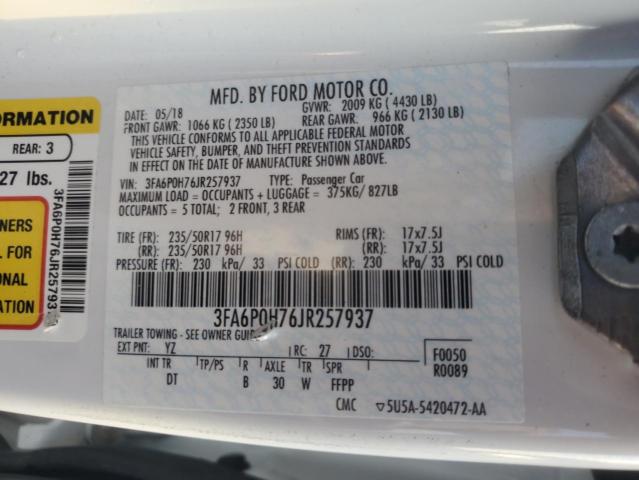 3FA6P0H76JR257937 - 2018 FORD FUSION SE Weiß Foto 13