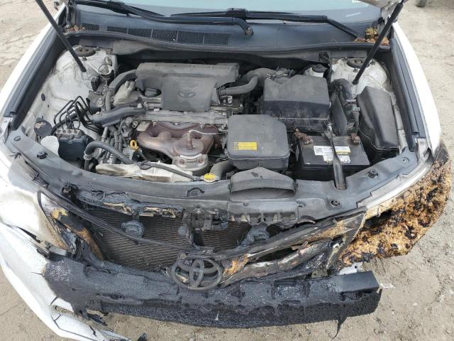 4T4BF1FKXCR207709 - 2012 TOYOTA CAMRY BASE WHITE photo 11