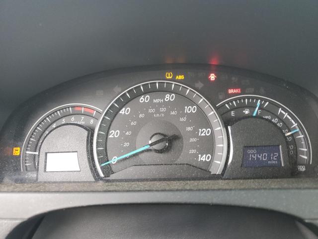 4T4BF1FKXCR207709 - 2012 TOYOTA CAMRY BASE WHITE photo 9