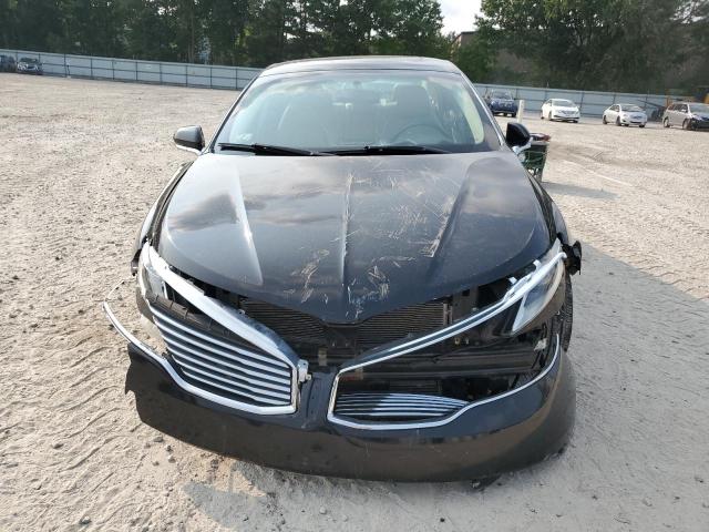 3LN6L2J99GR618482 - 2016 LINCOLN MKZ BLACK photo 5
