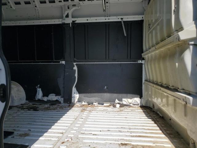 3C6TRVDG4JE113716 - 2018 RAM PROMASTER 2500 HIGH WHITE photo 11