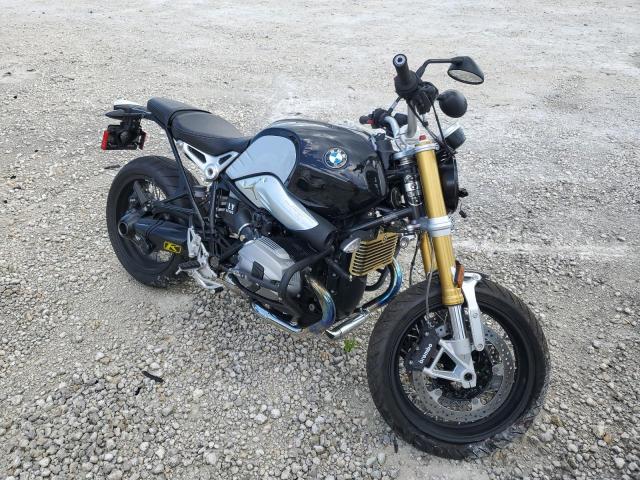 WB10J0300KZ699005 - 2019 BMW R NINE T BLACK photo 1