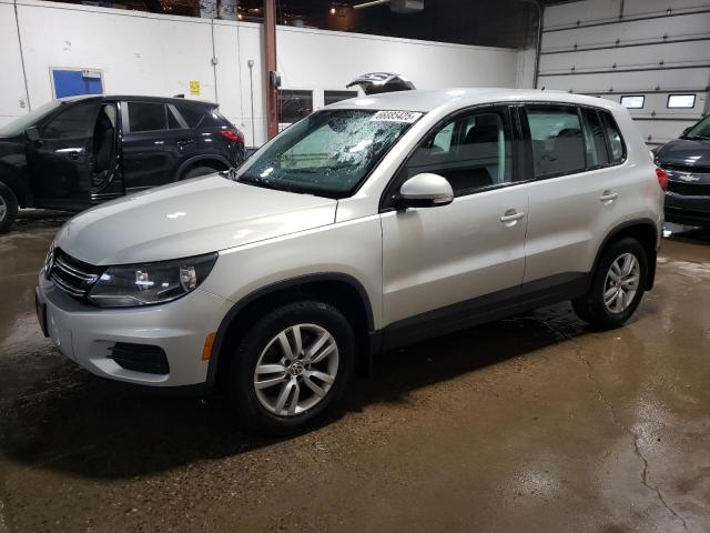 2013 VOLKSWAGEN TIGUAN S, 
