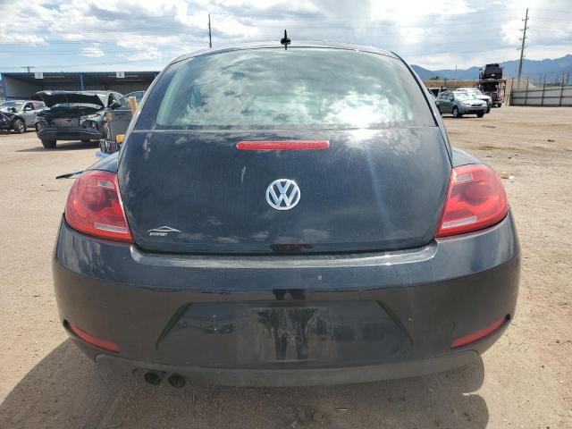 3VWFP7AT4EM609620 - 2014 VOLKSWAGEN BEETLE BLACK photo 6