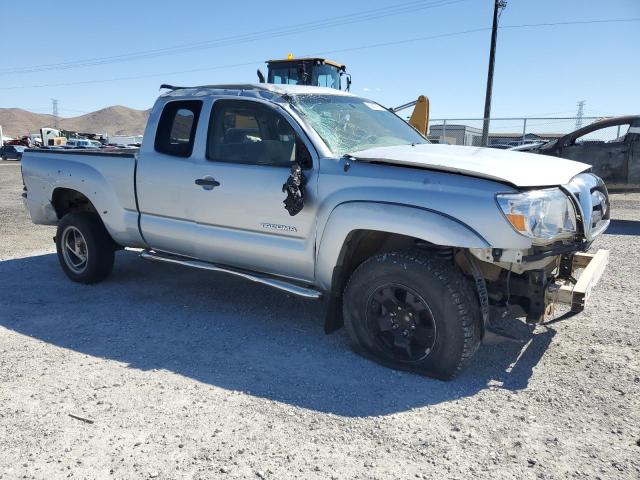 5TETU62N95Z074537 - 2005 TOYOTA TACOMA PRERUNNER ACCESS CAB SILVER photo 4