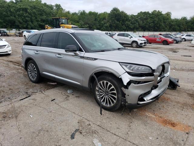 5LM5J7WC9LGL29183 - 2020 LINCOLN AVIATOR RESERVE SILVER photo 4