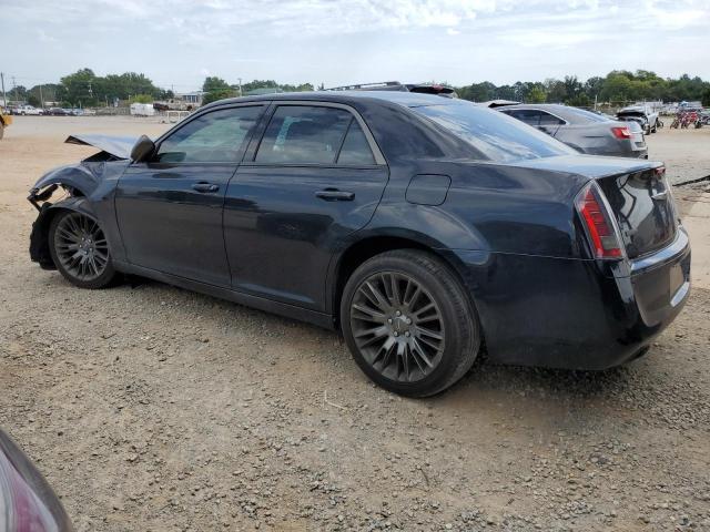 2C3CCADG7DH727479 - 2013 CHRYSLER 300C VARVATOS BLACK photo 2