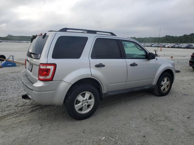 1FMCU9D77CKC68951 - 2012 FORD ESCAPE XLT SILVER photo 3