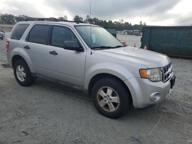 1FMCU9D77CKC68951 - 2012 FORD ESCAPE XLT SILVER photo 4