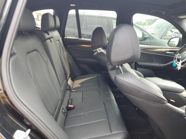 5UXTR9C56JLD74239 - 2018 BMW X3 XDRIVE30I BLACK photo 11