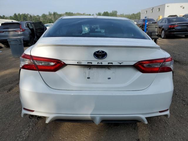 4T1B21HK2LU014621 - 2020 TOYOTA CAMRY XLE Beyaz fotoğraf 6