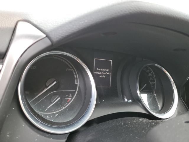 4T1B21HK2LU014621 - 2020 TOYOTA CAMRY XLE Beyaz fotoğraf 9