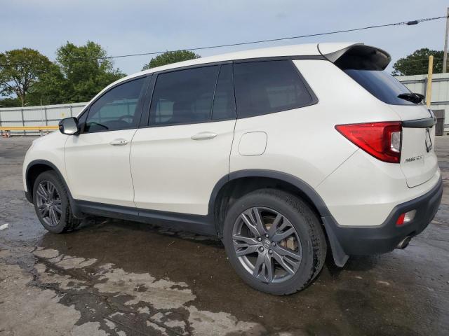 5FNYF8H56KB009547 - 2019 HONDA PASSPORT EXL WHITE photo 2