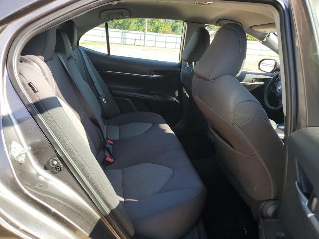 4T1C11AK2PU828646 - 2023 TOYOTA CAMRY LE GRAY photo 10