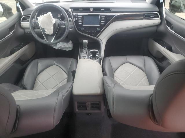 4T1B11HK3JU066386 - 2018 TOYOTA CAMRY L 白色 照片 8