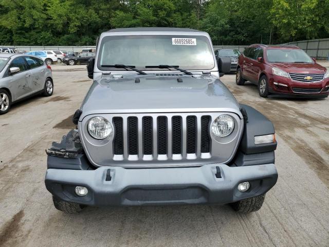 1C4HJXDG2JW293429 - 2018 JEEP WRANGLER U SPORT Plata foto 5