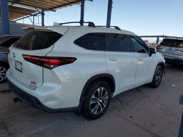 5TDHZRBH9LS514575 - 2020 TOYOTA HIGHLANDER XLE WHITE photo 3