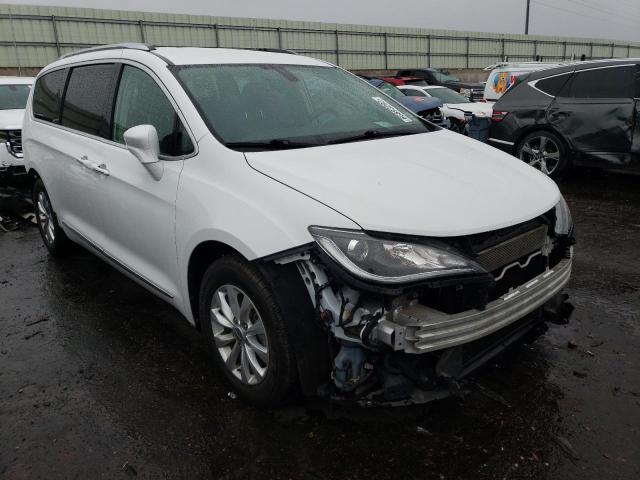 2C4RC1BG2KR652268 - 2019 CHRYSLER PACIFICA TOURING L WHITE photo 4