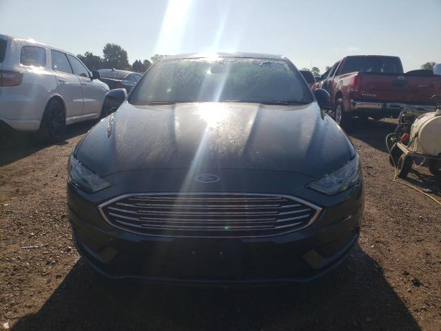 3FA6P0HD4JR190468 - 2018 FORD FUSION SE GRAY photo 5