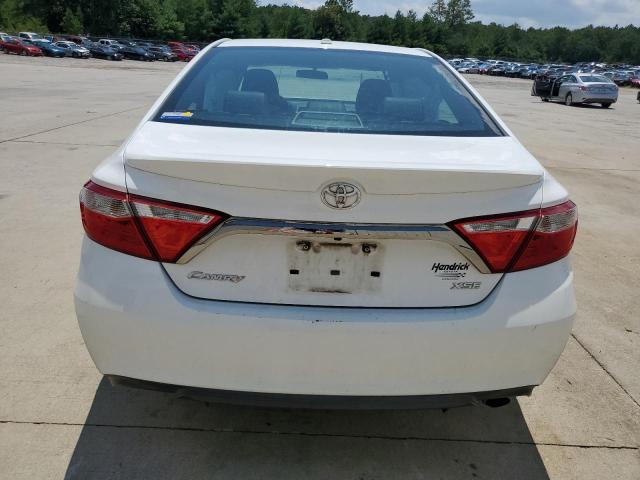 4T1BF1FK3HU432507 - 2017 TOYOTA CAMRY LE WHITE photo 6