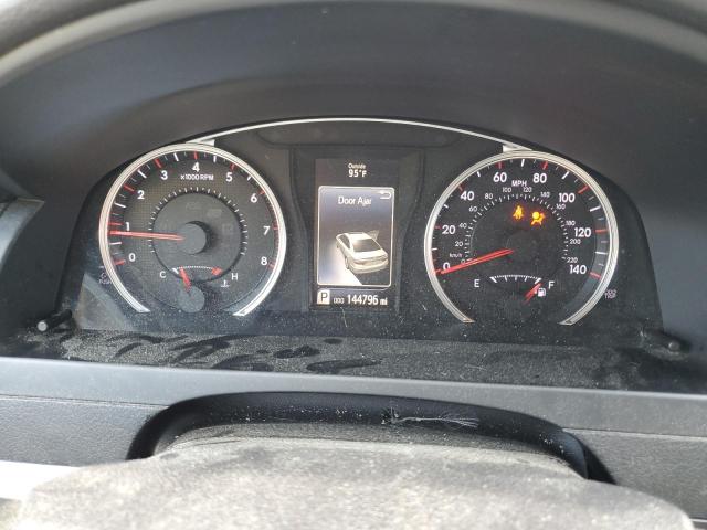 4T1BF1FK3HU432507 - 2017 TOYOTA CAMRY LE WHITE photo 9