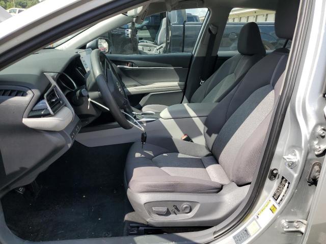 4T1C11AKXMU453309 - 2021 TOYOTA CAMRY LE SILVER photo 7