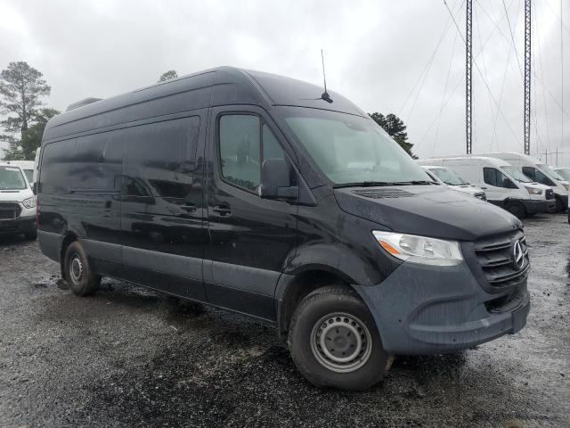 W1Z4DGHY3NT103273 - 2022 MERCEDES-BENZ SPRINTER 2500 BLACK photo 4