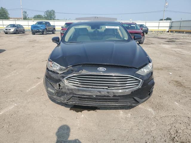 3FA6P0HD1KR247811 - 2019 FORD FUSION SE შავი ფოტო 5