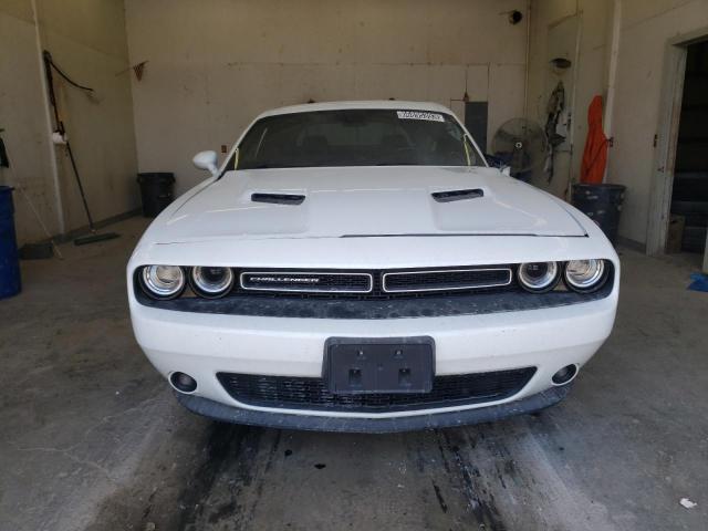 2C3CDZAG4JH305343 - 2018 DODGE CHALLENGER SXT WHITE photo 5