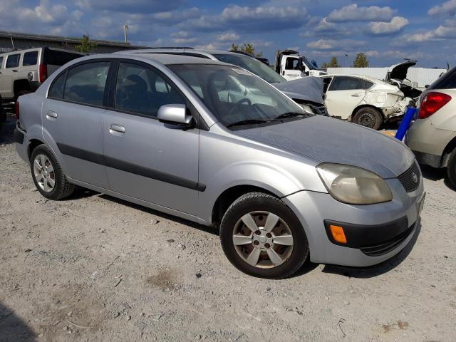 KNADE123076190094 - 2007 KIA RIO BASE SILVER photo 4