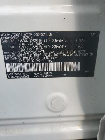 JTMZFREV9JJ210977 - 2018 TOYOTA RAV4 LE 白色 照片 12