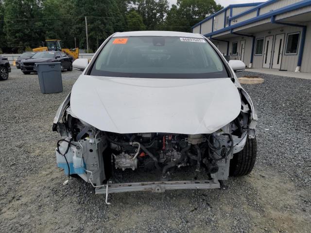 JTDKAMFU5N3171940 - 2022 TOYOTA PRIUS NIGHT SHADE WHITE photo 5