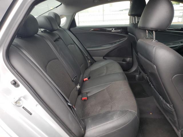 5NPEC4AB6EH877817 - 2014 HYUNDAI SONATA SE ვერცხლისფერი ფოტო 10