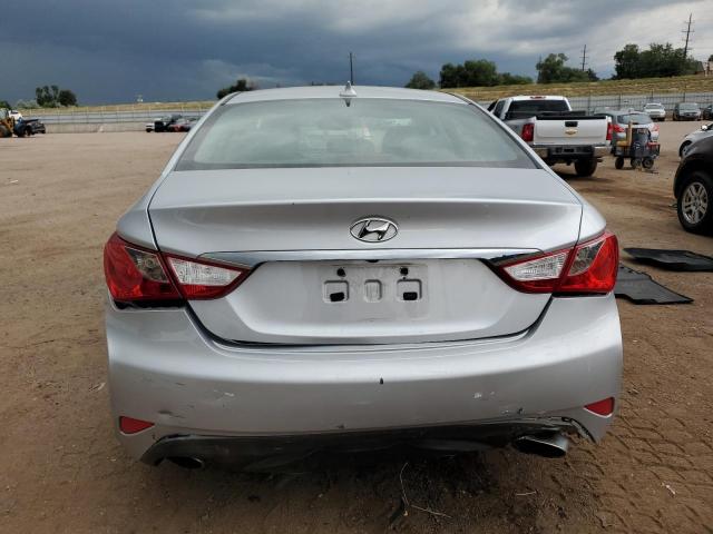 5NPEC4AB6EH877817 - 2014 HYUNDAI SONATA SE ვერცხლისფერი ფოტო 6