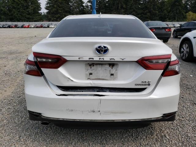 4T1F31AK1NU595816 - 2022 TOYOTA CAMRY XLE WHITE photo 6