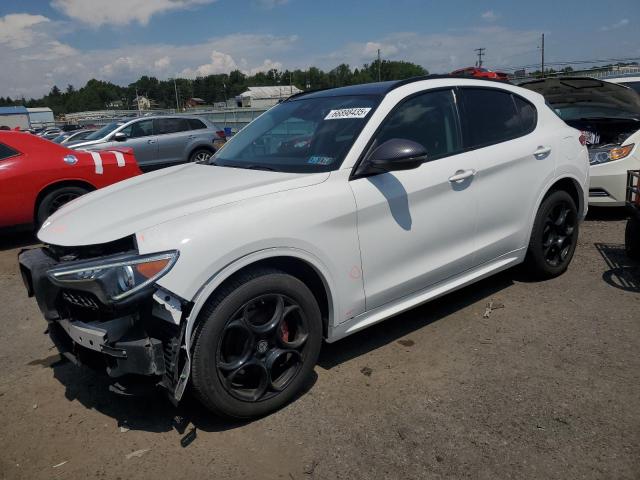 2018 ALFA ROMEO STELVIO SPORT, null
