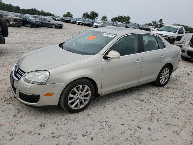 2010 VOLKSWAGEN JETTA SE, 