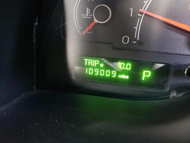 1LNHM87A85Y658013 - 2005 LINCOLN LS 银色 照片 8