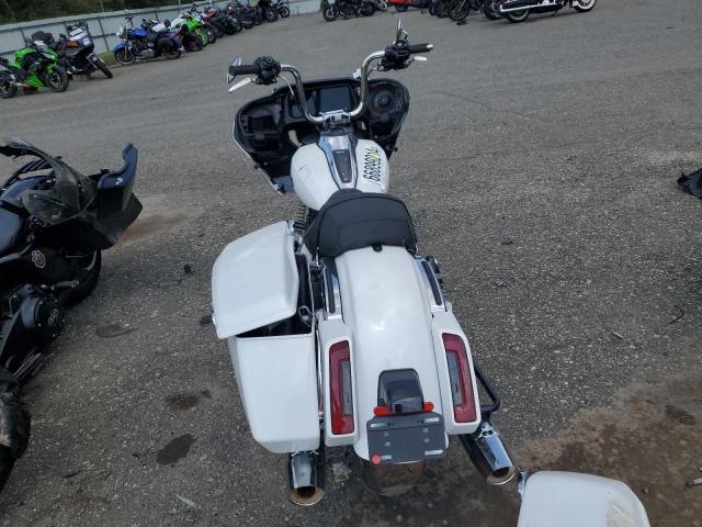 1HD1KH712RB617038 - 2024 HARLEY-DAVIDSON FLTRX 白色 照片 4