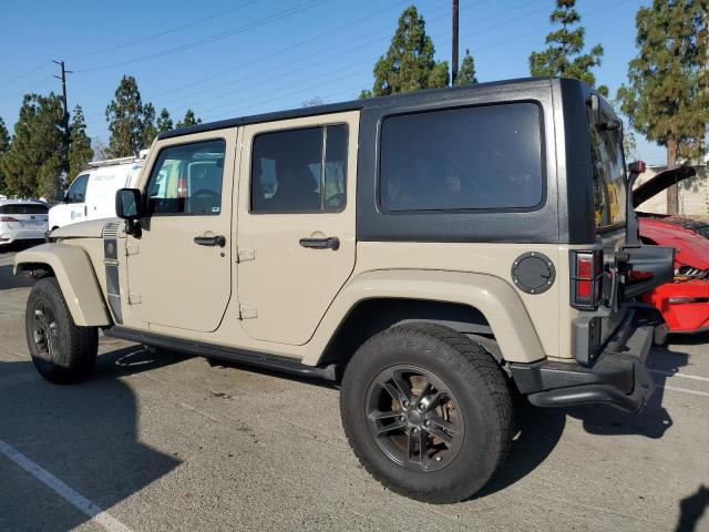 1C4BJWDG7JL833648 - 2018 JEEP WRANGLER UNLIMITED SPORT TAN photo 2