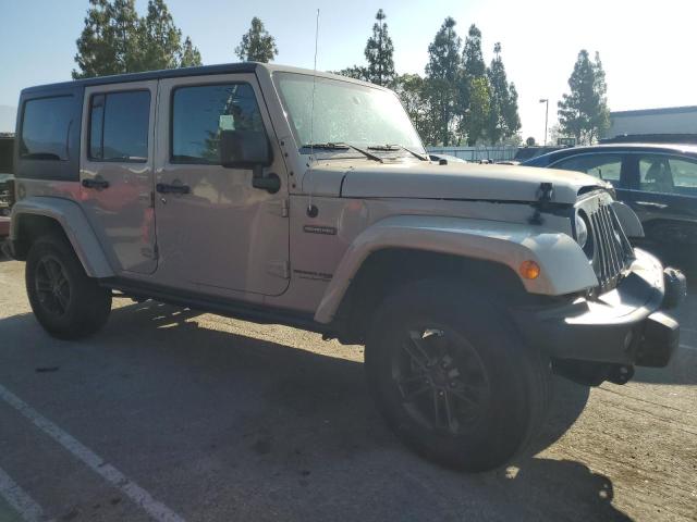 1C4BJWDG7JL833648 - 2018 JEEP WRANGLER UNLIMITED SPORT TAN photo 4