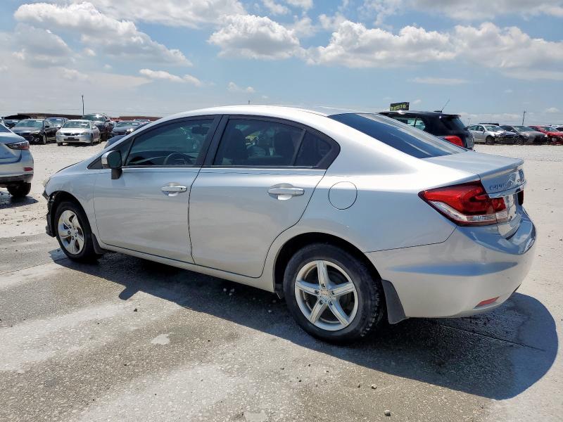 2HGFB2F55FH527086 - 2015 HONDA CIVIC LX ვერცხლისფერი ფოტო 2