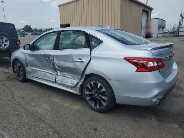 3N1AB7AP4KY256219 - 2019 NISSAN SENTRA S 银色 照片 2