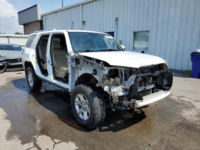 JTEZU5JR7G5110784 - 2016 TOYOTA 4RUNNER SR5 白色 照片 4