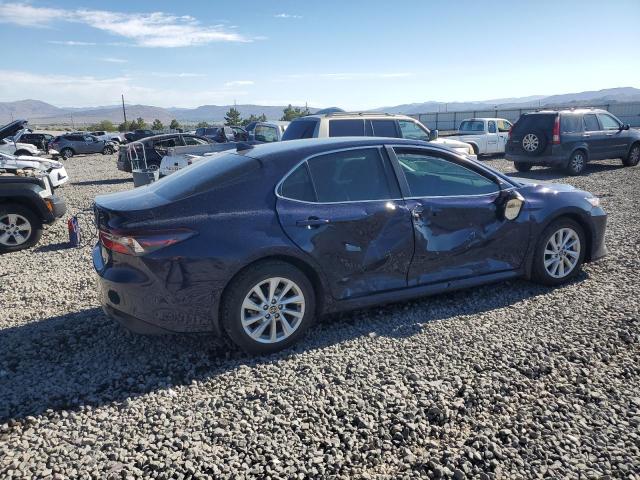 4T1C11AK7NU646163 - 2022 TOYOTA CAMRY LE BLUE photo 3