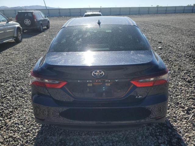4T1C11AK7NU646163 - 2022 TOYOTA CAMRY LE BLUE photo 6