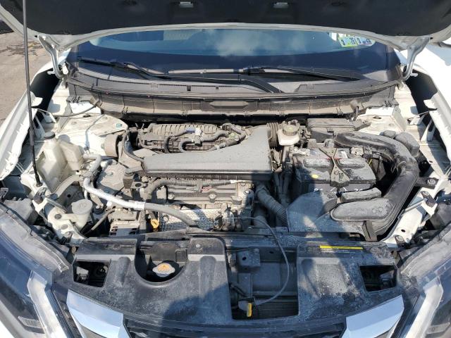 KNMAT2MV0JP520169 - 2018 NISSAN ROGUE S WHITE photo 12