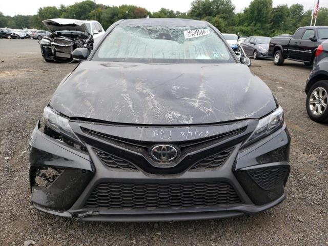 4T1G11AK7PU766985 - 2023 TOYOTA CAMRY SE NIGHT SHADE BLACK photo 5