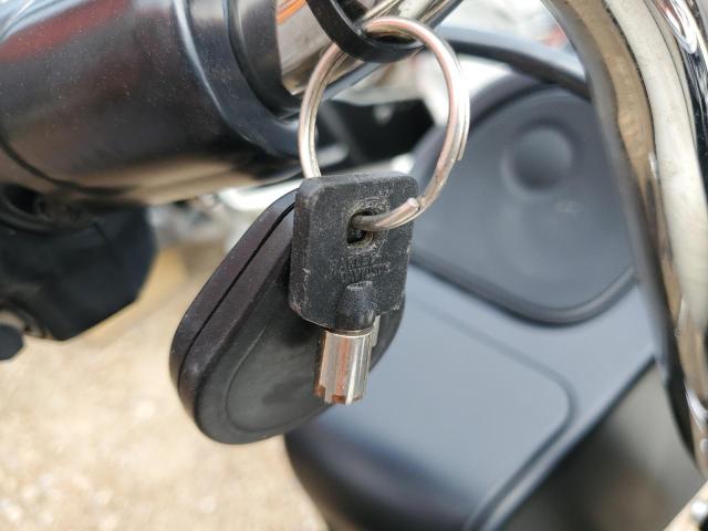 1HD1KHC16NB649152 - 2022 HARLEY-DAVIDSON FLTRX 白色 照片 8