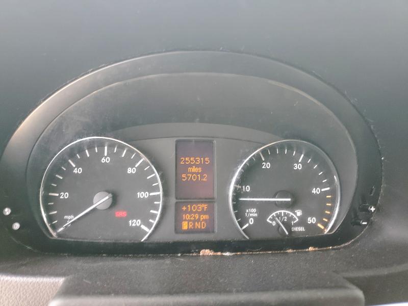 WDZPE7CC0B5517044 - 2011 MERCEDES-BENZ SPRINTER 2500 红色 照片 8